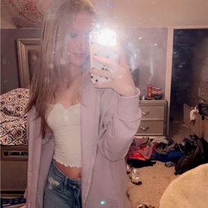 Meet your Posher, Addison